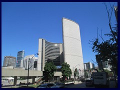 New City Hall 02 - the taller tower has 27 floors